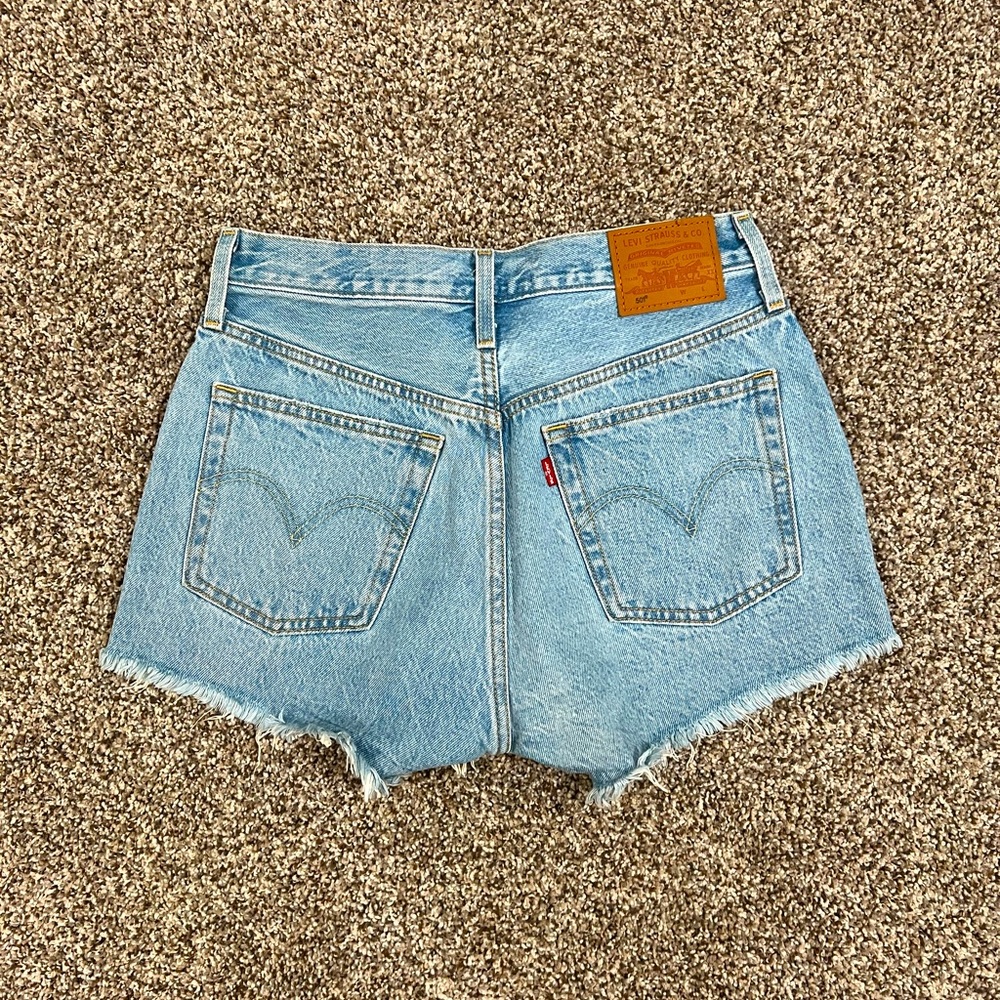 Levi’s 501 shorts